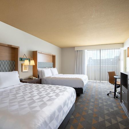 Holiday Inn Denver East By Ihg Exterior photo