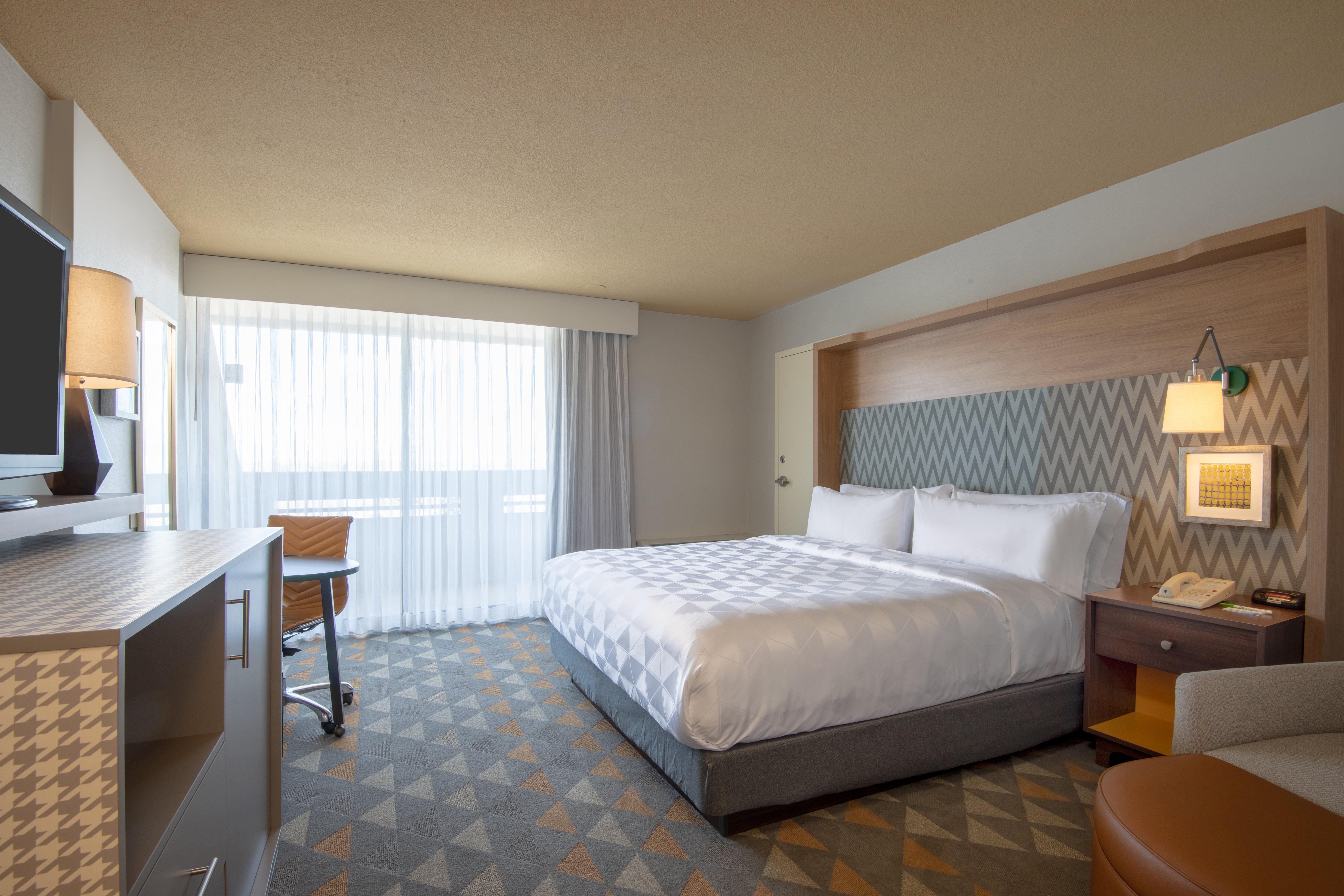 Holiday Inn Denver East By Ihg Exterior photo
